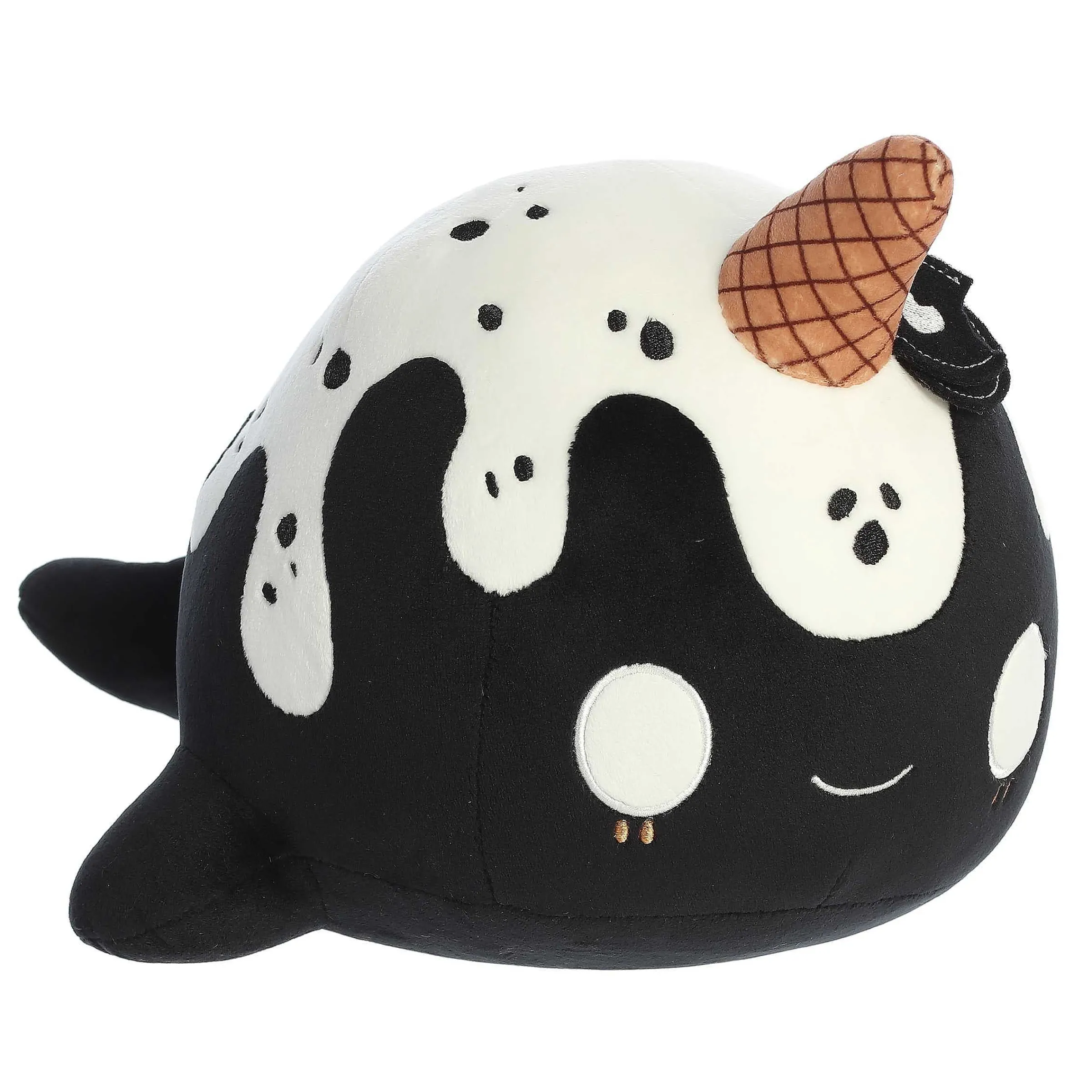 Clearance Aurora® - Tasty Peach® - 12.5" Cookies & Cream Nomwhal New